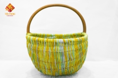 very cool rattan basket with handle