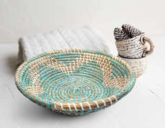 Allegories Woven Basket Bowl Wall Hanging/Handmade Decorative Bowl with Hook