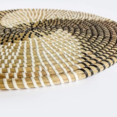 Seagrass Trivets for Hot Dishes - Woven Trivets Handmade Placemats for Dining Table -  Wall Hanging Decorative Plate - Seagrass Wall Decor (35cm/13.7in)