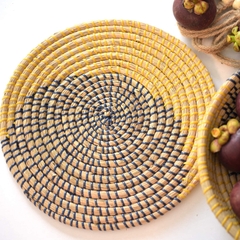 New Design Natural Wicker Seagrass Moon Shaped Wall Hanging Basket and Plate for Decorative Home and Kitchen