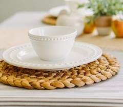 Low Moq Woven Placemats Natural Water Hyacinth Placemats Round Braided Rattan Tablemats
