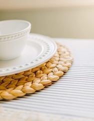Low Moq Woven Placemats Natural Water Hyacinth Placemats Round Braided Rattan Tablemats