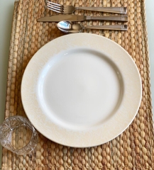 Retail Vietnam Handicrats a Set of 4 Rectangular Hand Woven Natural Water Hyacinth Placemats for Dining Table
