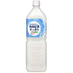 Nước sữa chua Calpis Water 1.5L (Nhật Bản)