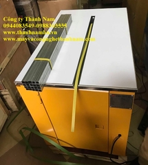 Máy đóng đai thùng cacton