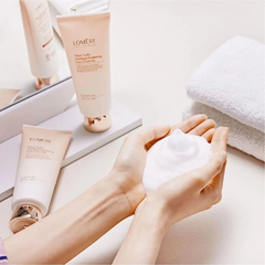 Sữa Rửa Mặt LOMERE Prime Truffle Cell Dưỡng Trắng, An Toàn Dịu Nhẹ 150ml