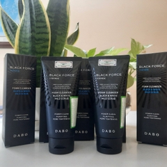 Sữa rửa mặt dành cho nam ngăn ngừa mụn Dabo Black Force
