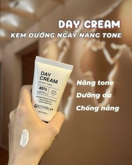 Kem dưỡng ngày nâng tone tự nhiên KyungLab