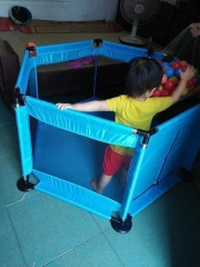 Quây Bóng Lục Giác Khung Inox Cho Bé