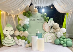 MẪU BACKDROP ĐẦY THÁNG BÉ TUỔI Tỵ