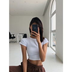 Áo thun croptop trơn HY KOREA dáng ngắn ôm nữ tay ngắn Freesize