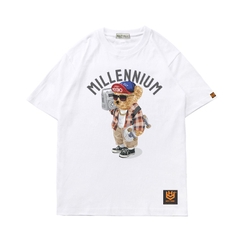 Áo thun tay ngắn nam nữ form rộng Gấu MILLENNIUM 938