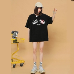 Áo thun tay lỡ form rộng unisex Hai tay xương 1161 HY KOREA