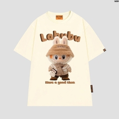 Áo thun nữ HY KOREA Gấu Labubu đeo túi 1659 tay lỡ cotton 75 form rộng phong cách coquette