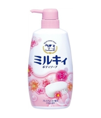 일본 밀키 바디워시 로즈향 550ML MILKY Sua tam huong hoa hong