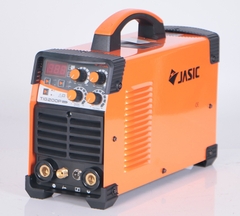 Máy hàn đa năng Jasic 200P W224 có chức năng xung, chế độ 2T/4T, và hàn Que