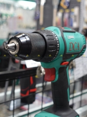 Bộ Máy khoan 20V + 2 pin 4Ah 20V - 60Nm DCA ADJZ04-13EM