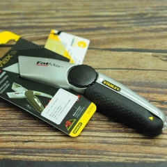 Dao rọc cáp 2 đầu vặn lưỡi nhanh cán nhôm Stanley 10-777