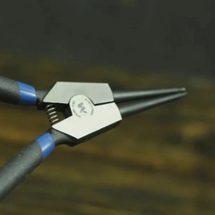 Kìm mở phe ngoài mũi thẳng 7'' Whirlpower15618-01-185