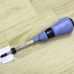 Tua vít 4 cạnh PH2 cán PerfectGrip 2.0x100mm Sunflag No.3370