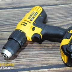 Máy khoan vặn vít pin Dewalt DCD776C2 18V