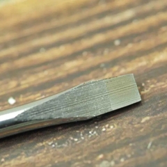 Tua vít dẹp 6x200mm Sata 62214