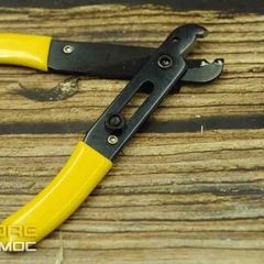 Kìm tuốt dây điện nhỏ 130mm Stanley 84-214-22