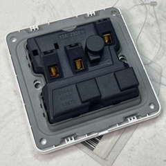 Công tắc ổ cắm 15A AKKO STAR 04072