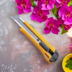 Dao rọc giấy Kds L-18