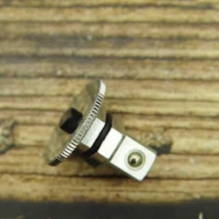 Đầu lắp chuyển khóa vòng 13 mm qua cần tự động cho socket 38