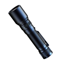 Đèn pin V3.0 1500Lm chiếu xa 300m Fenix FN-C6V3