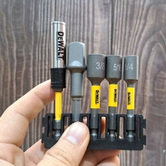Bộ mũi khoan và mũi bắn vít Dewalt 75 chi tiết DT70764-QZ