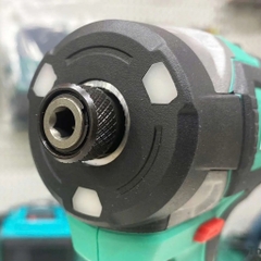 Máy bắt vít không chổi than 2 pin 1 sạc DCA ADPL208EM