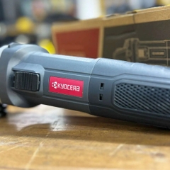 Máy mài cắt cầm tay 100mm dùng điện 900W Kyocera AG1000