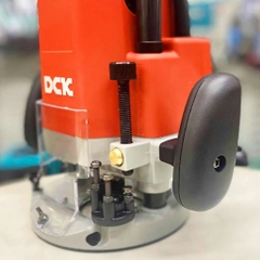 Máy phay/soi 1850W DCK KMR02-12