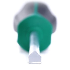 Tua vít chữ T đầu dẹp 5x200mm Sata 63410