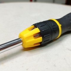 Tua vít đa năng tự động 10 mũi vặn Stanley 68-010