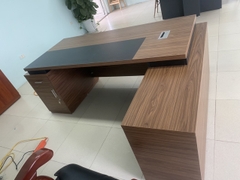 Bàn giám đốc hiện đại - GĐ 38