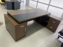 Bàn giám đốc hiện đại - GĐ 38