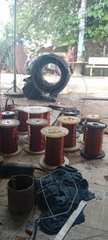 Thợ sửa máy bơm nước