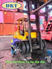 DỊCH VỤ THÁO LẮP VÀ ÉP LỐP ĐẶC XE NÂNG