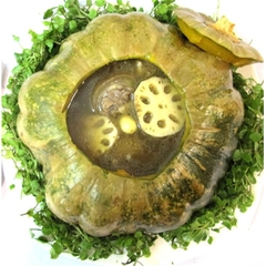 ĐUÔI BÒ TIỀM BÍ
