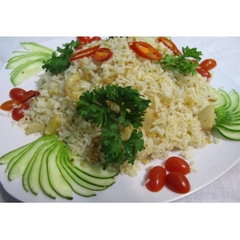 CƠM CHIÊN TỎI