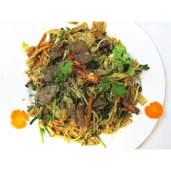 HỦ TIẾU ÁP CHẢO BÒ