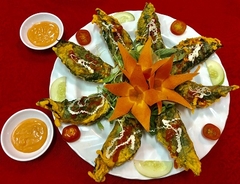 CHẢ MỰC LÁ LỐT