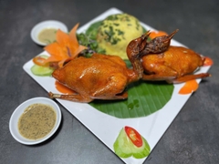 BỒ CÂU QUAY + XÔI ĐẬU XANH