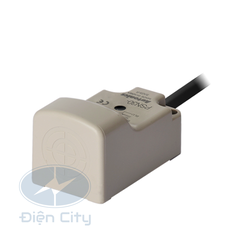 Cảm biến tiệm cận Autonics PSN30 phạm vi 10mm 110-220VAC