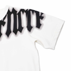 Áo Thun Ngắn Relaxed Hip