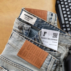 Short Jean Fapas Straight Fit Author