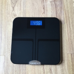 Cân sức khỏe điện tử đo 12 chỉ số cơ thể Kaneko digital scale